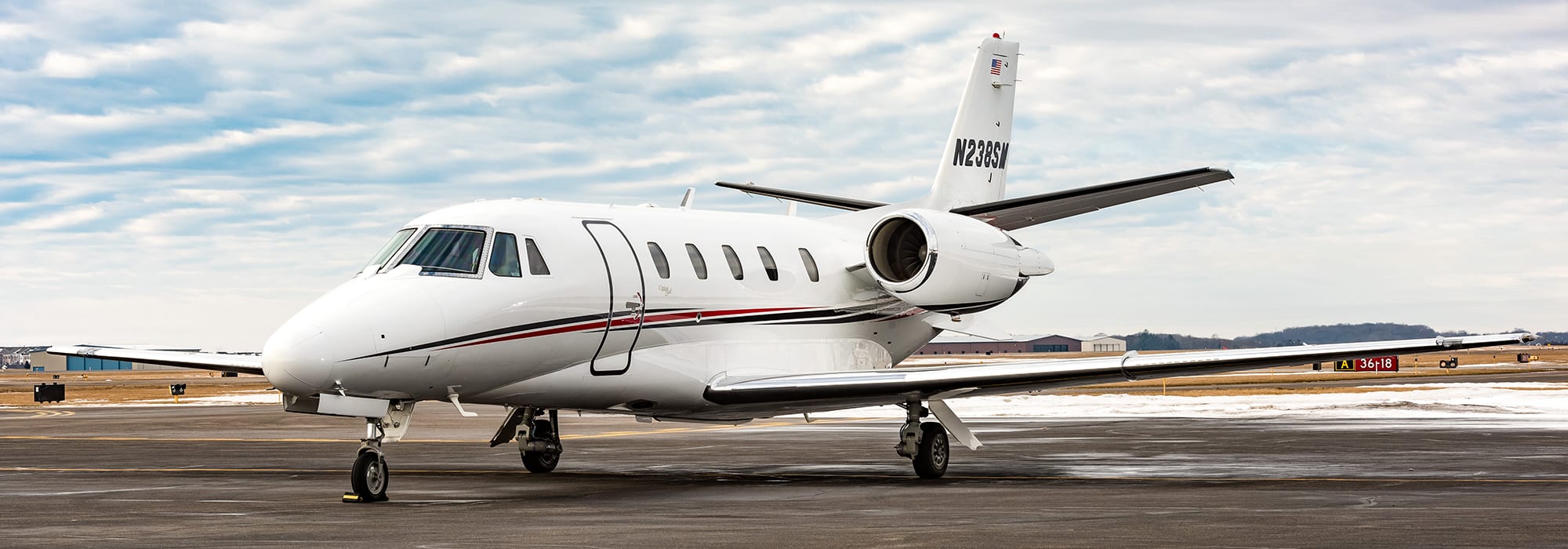 Elliott Aviation Completes Challenger 300 96Month Inspection