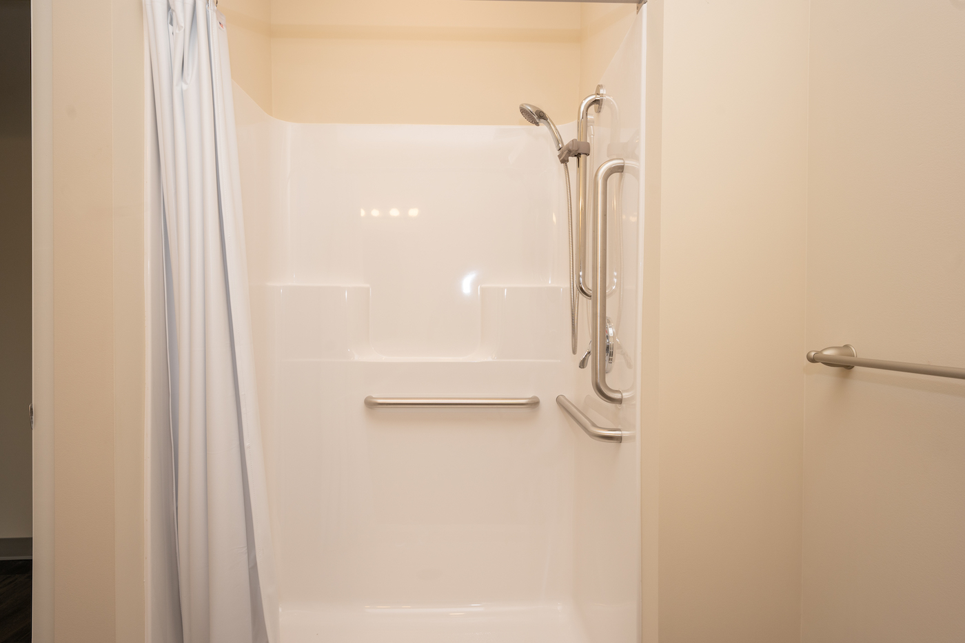 Scheper Ridge Photos Affordable Senior Apartments in Florence, KY