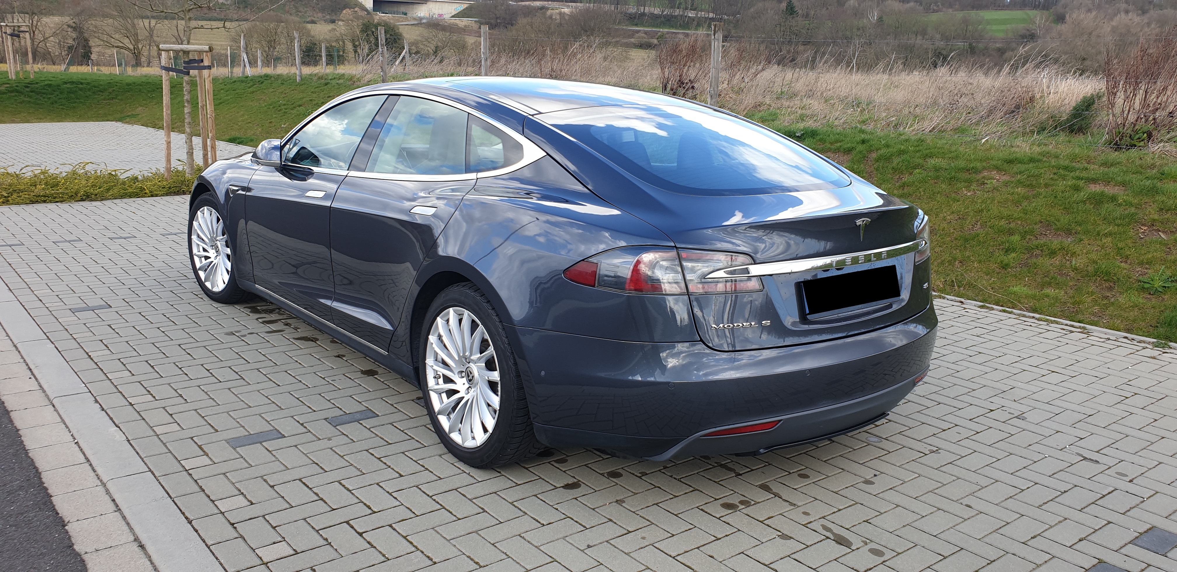 TESLA kaufen