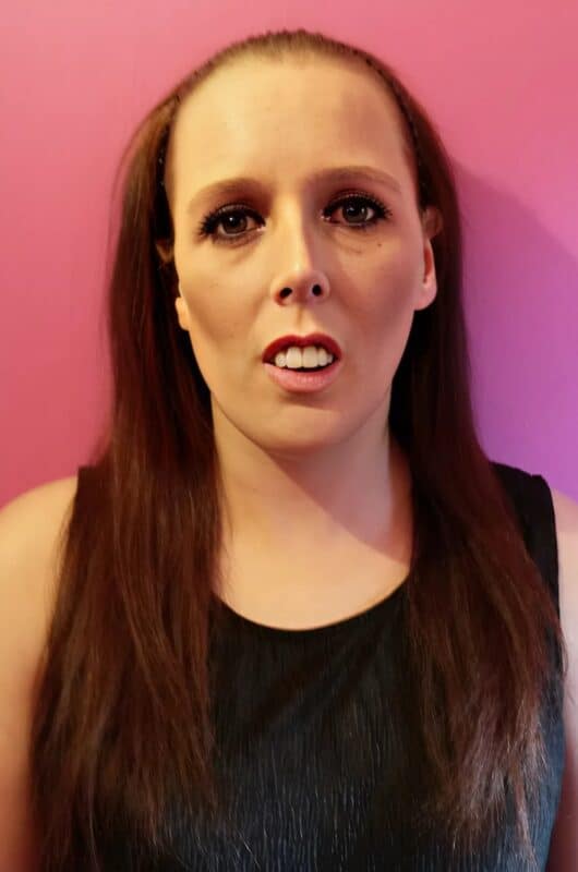This girl became famous for her unusual appearance you won't believe