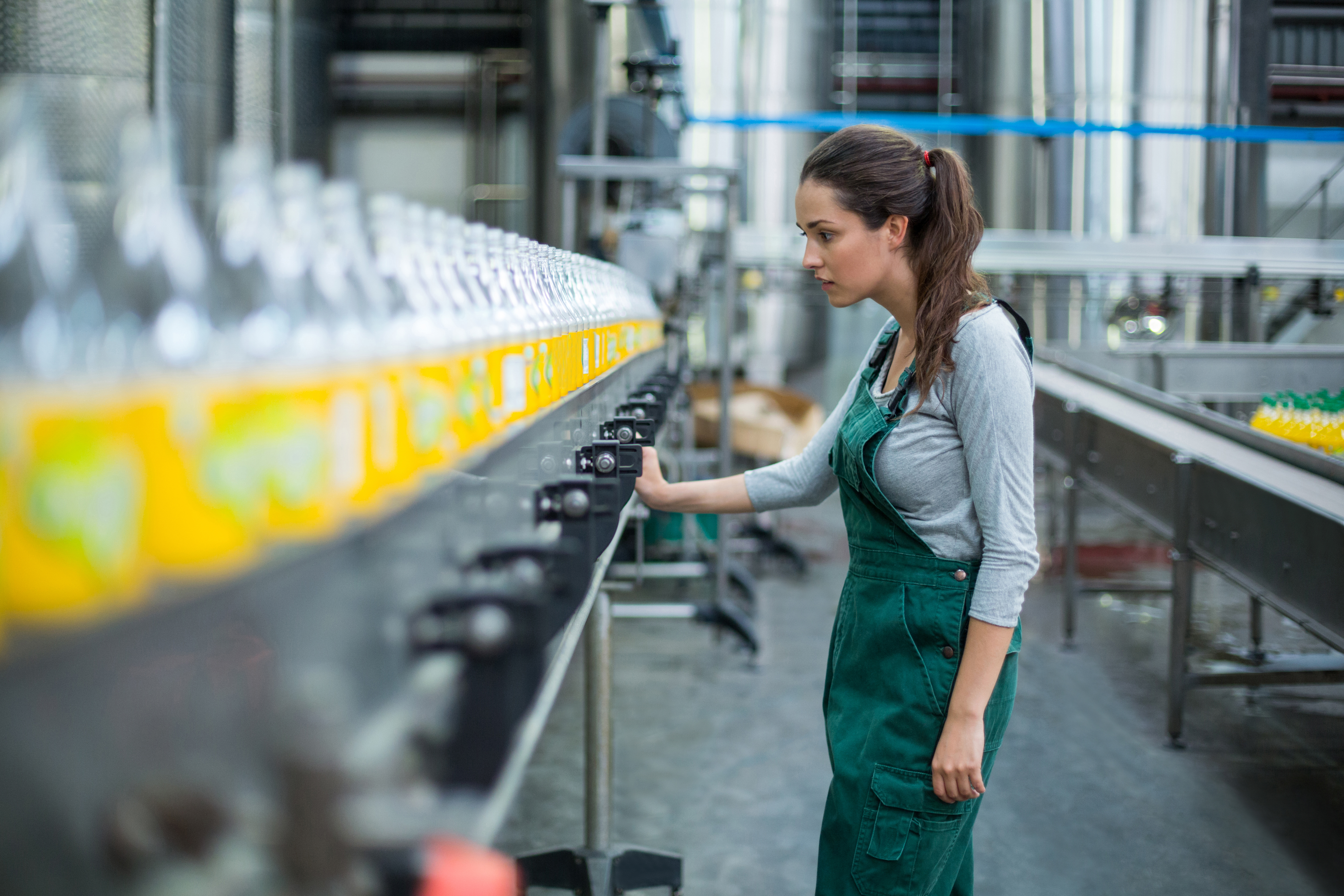 Demand for Production Workers Continues to Grow in 2020