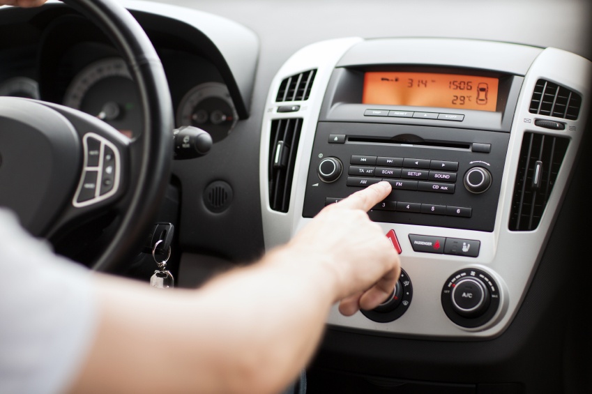 The BEST Radio Advertising Times Each Month for Your Auto Dealership