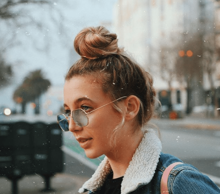 Emma Chamberlain Height, Age, Biography, Net Worth, Family, Facts