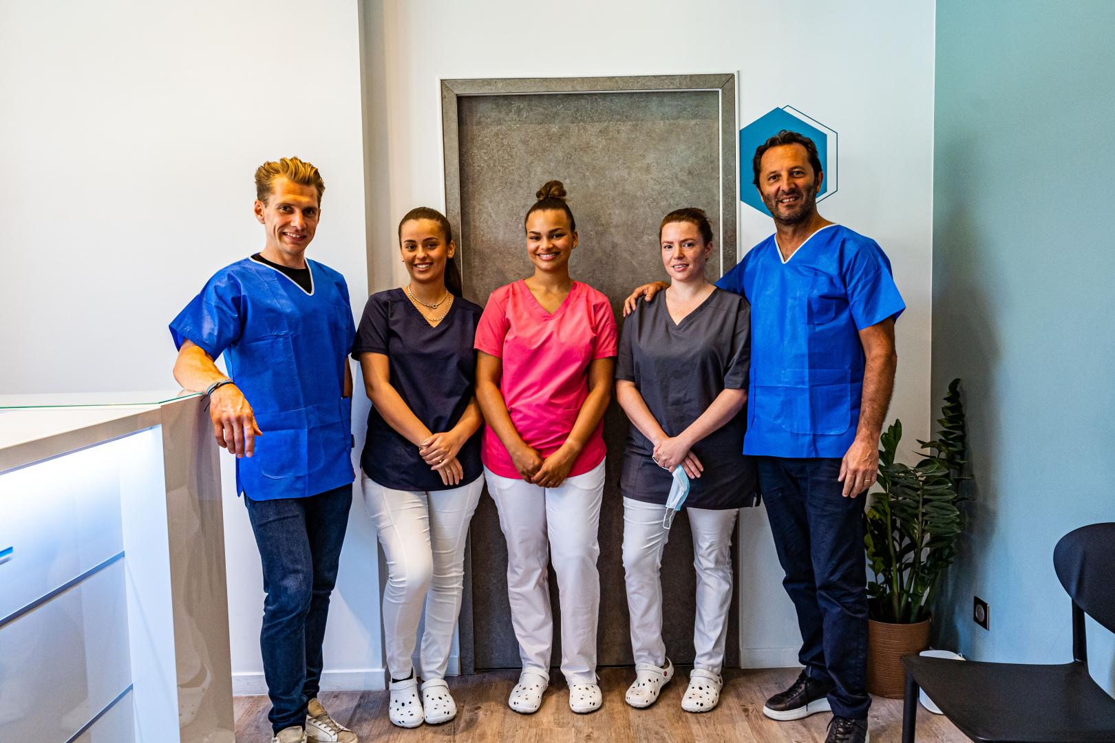 Dentaire d'implantologie orale du Docteur Eric Amsellem