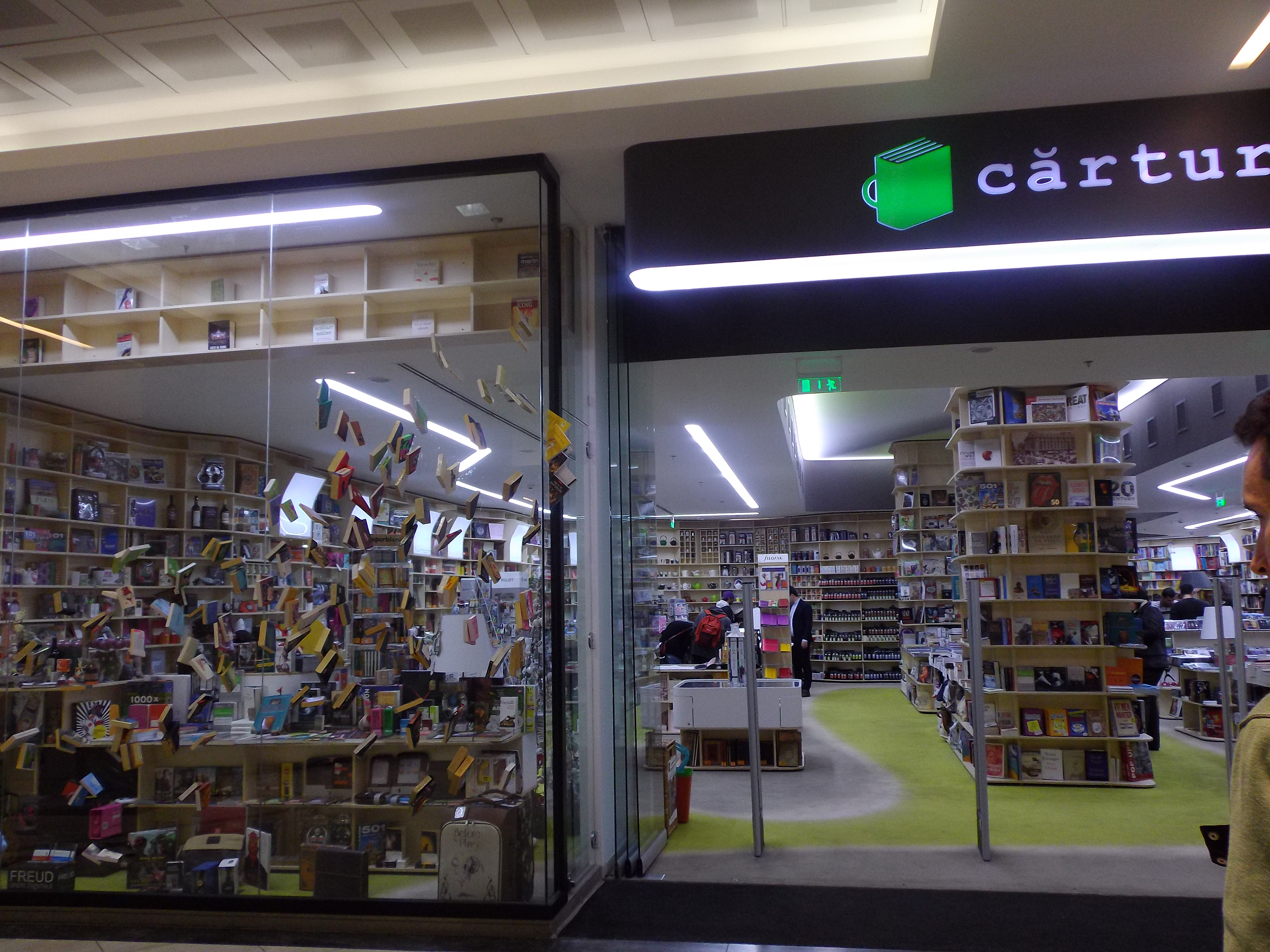 Aprozar Mesaje Subversive Sau Psihologie InversÄ LibrÄria CÄrturesti Ne InvitÄ La Citit FugiÅ£i Cad CÄrÅ£i Infoinsider Ro