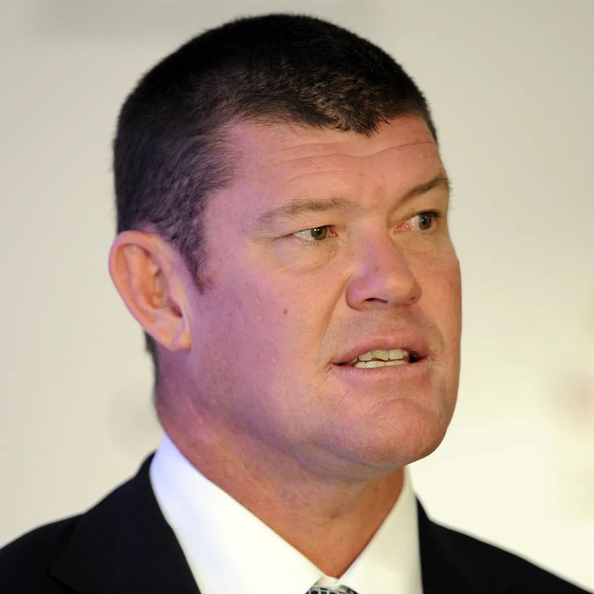 James Packer Bio, Wiki, Age, Height, Girlfriend, Wife, Yacht and Net Worth(011)