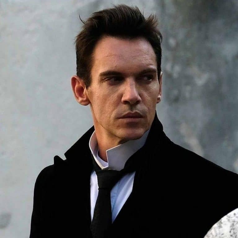 Jonathan Rhys Meyers Bio, Height, Wife, Vikings, Dracula and Movies