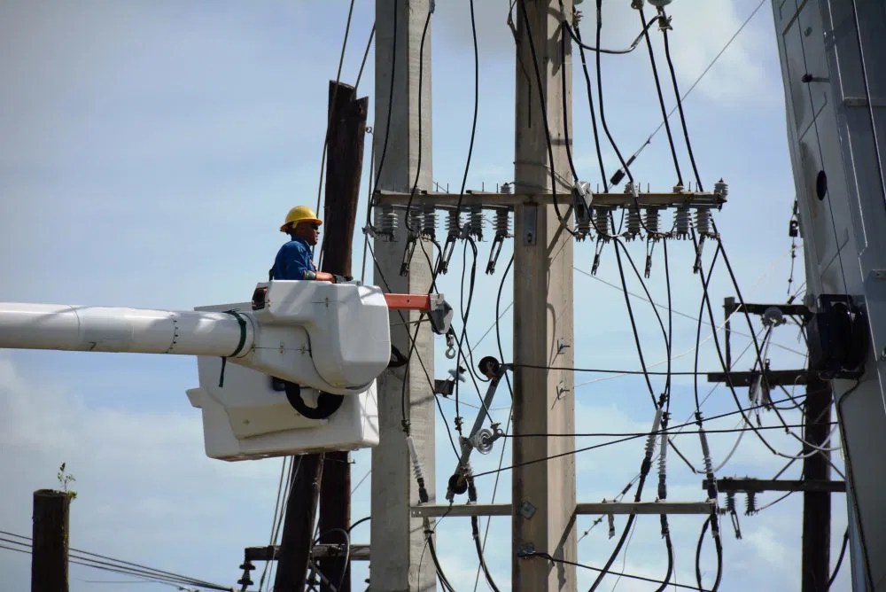 Fluor Completes High Priority Power Line in Puerto Rico Informed Infrastructure