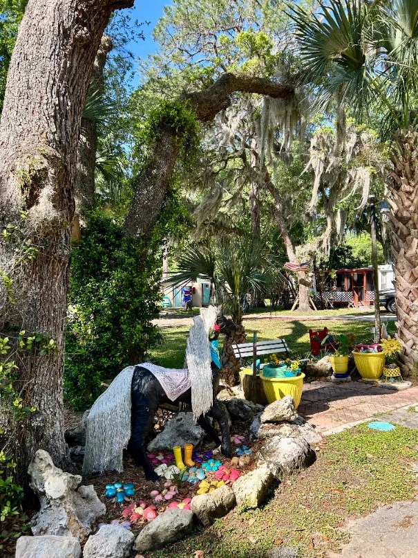 Inglis Lakeside RV Park & Campground Inglis, FL