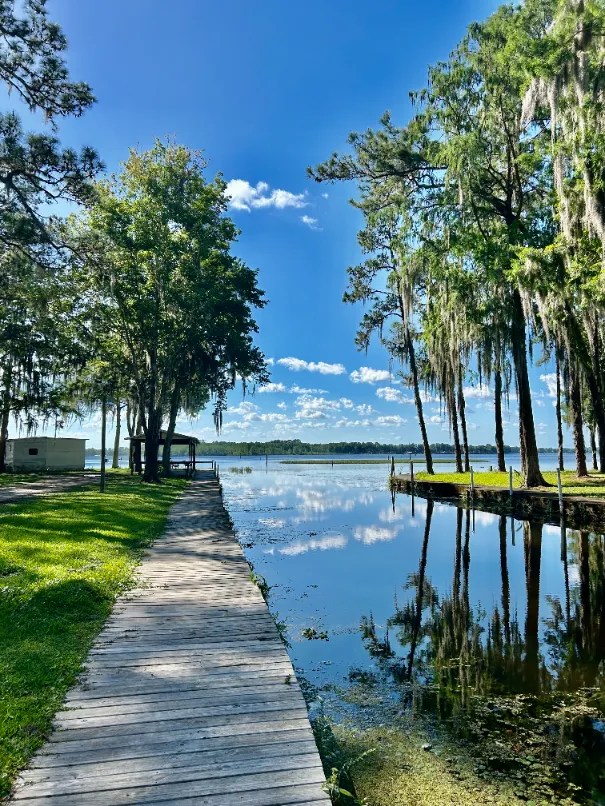 Inglis Lakeside RV Park & Campground Inglis, FL