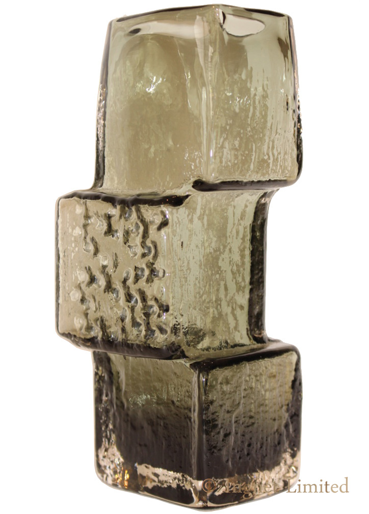 WHITEFRIARS DRUNKEN BRICKLAYER VASE WILLOW PATTERN VASE