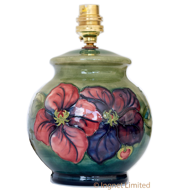 MOORCROFT VINTAGE TABLE LAMP