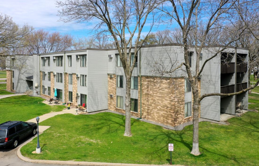 Windsor Oaks INH Properties