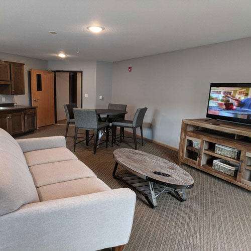 Mainstreeter Apartment Homes INH Properties