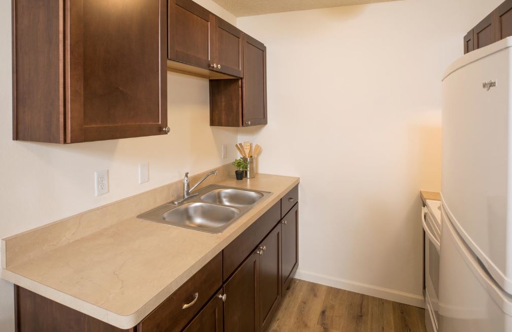 Lynn 7th Avenue INH Properties