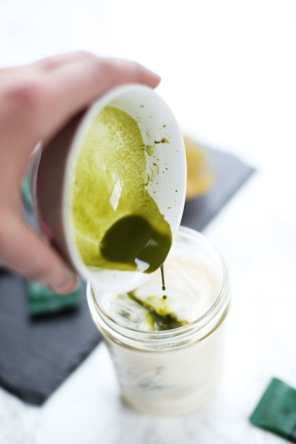 How to Make An Iced Matcha Latte