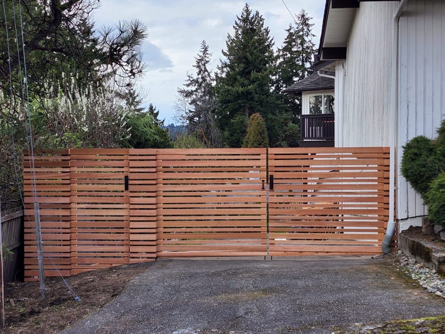 Commercial & Residential Fence Renton Inline Fence LLC