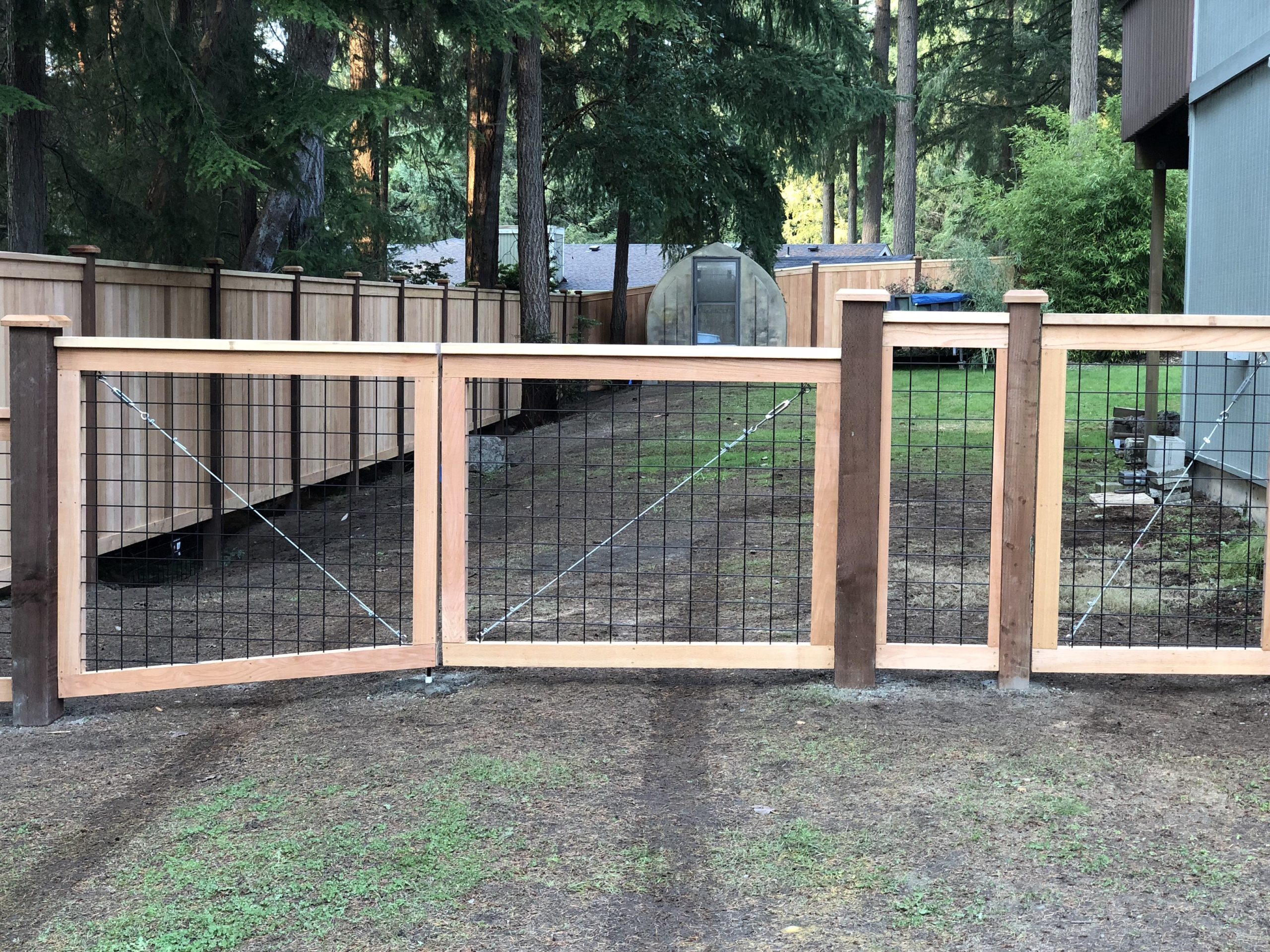 Hog Wire Fence Inline Fence