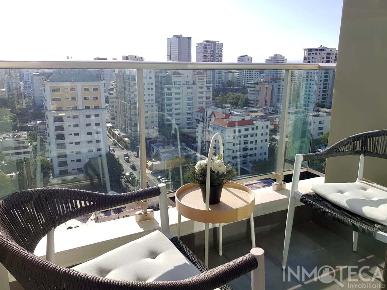 Apartamento en alquiler en Piantini, Santo Domingo