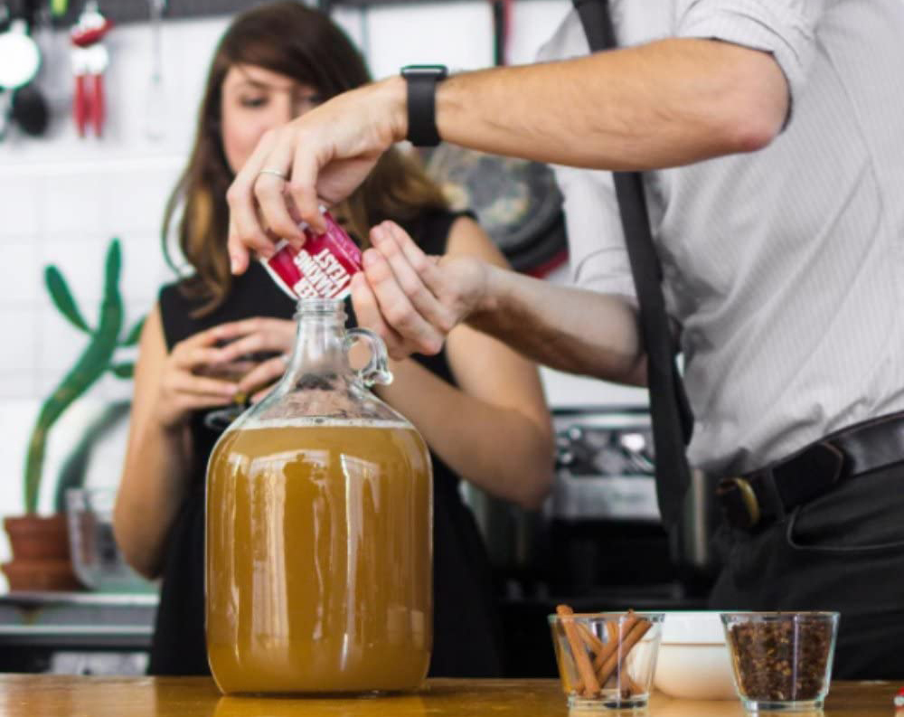 Brewing Craft Beer at home BREWING