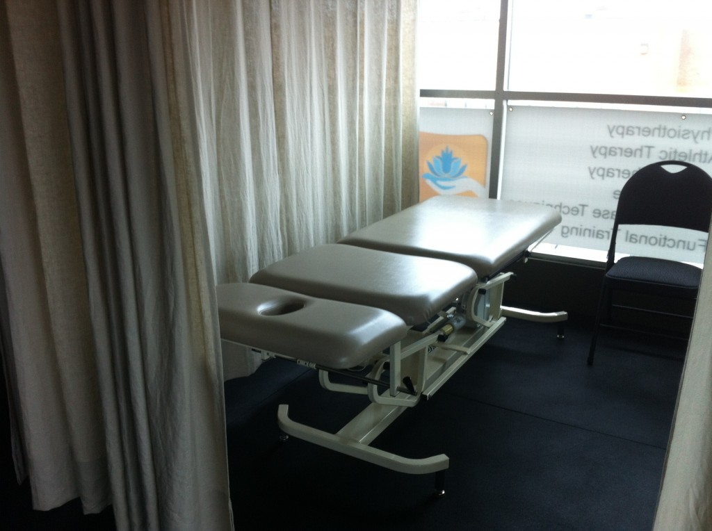 NEW EQUIPMENT Electronic Manual Therapy Bed Inner Strength