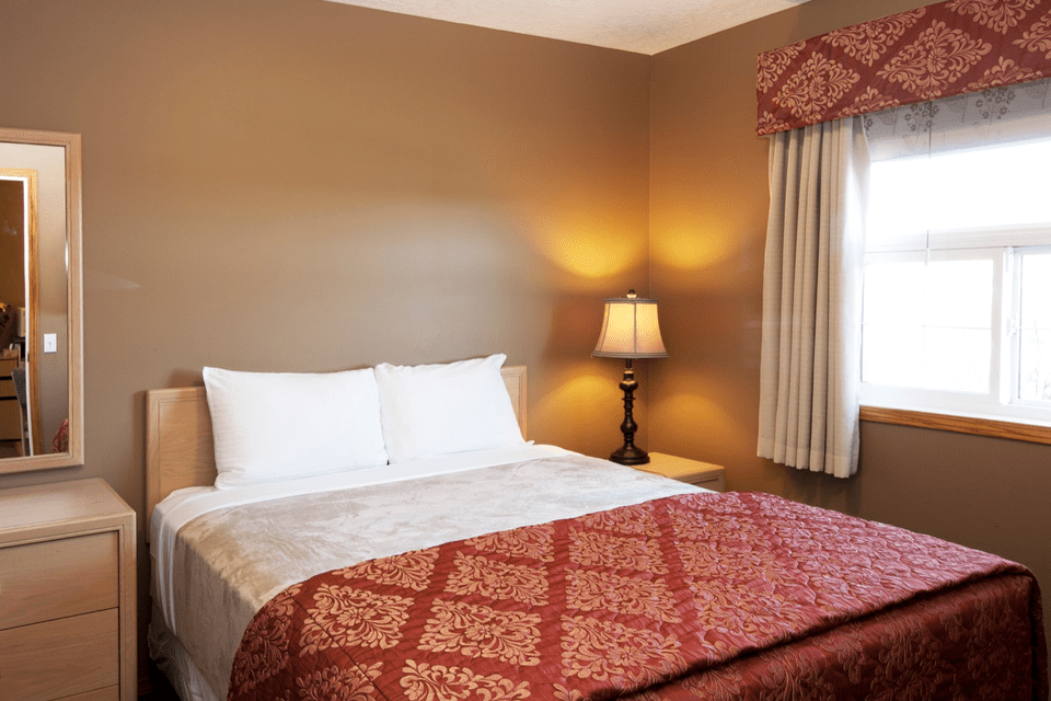 Cochrane Hotels Hotels in Cochrane Bow River Inn