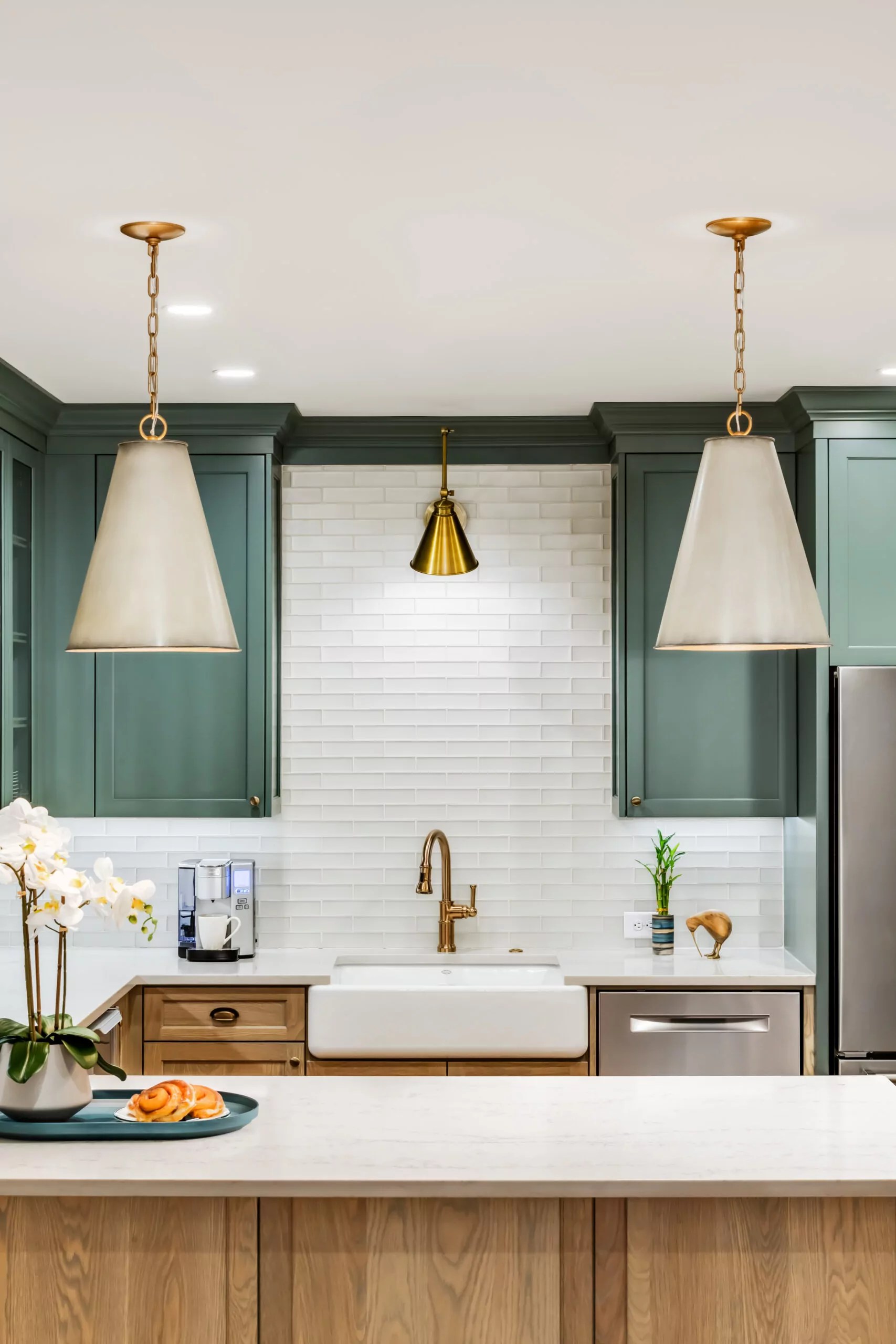 Great Kitchen & Backsplash Combinations