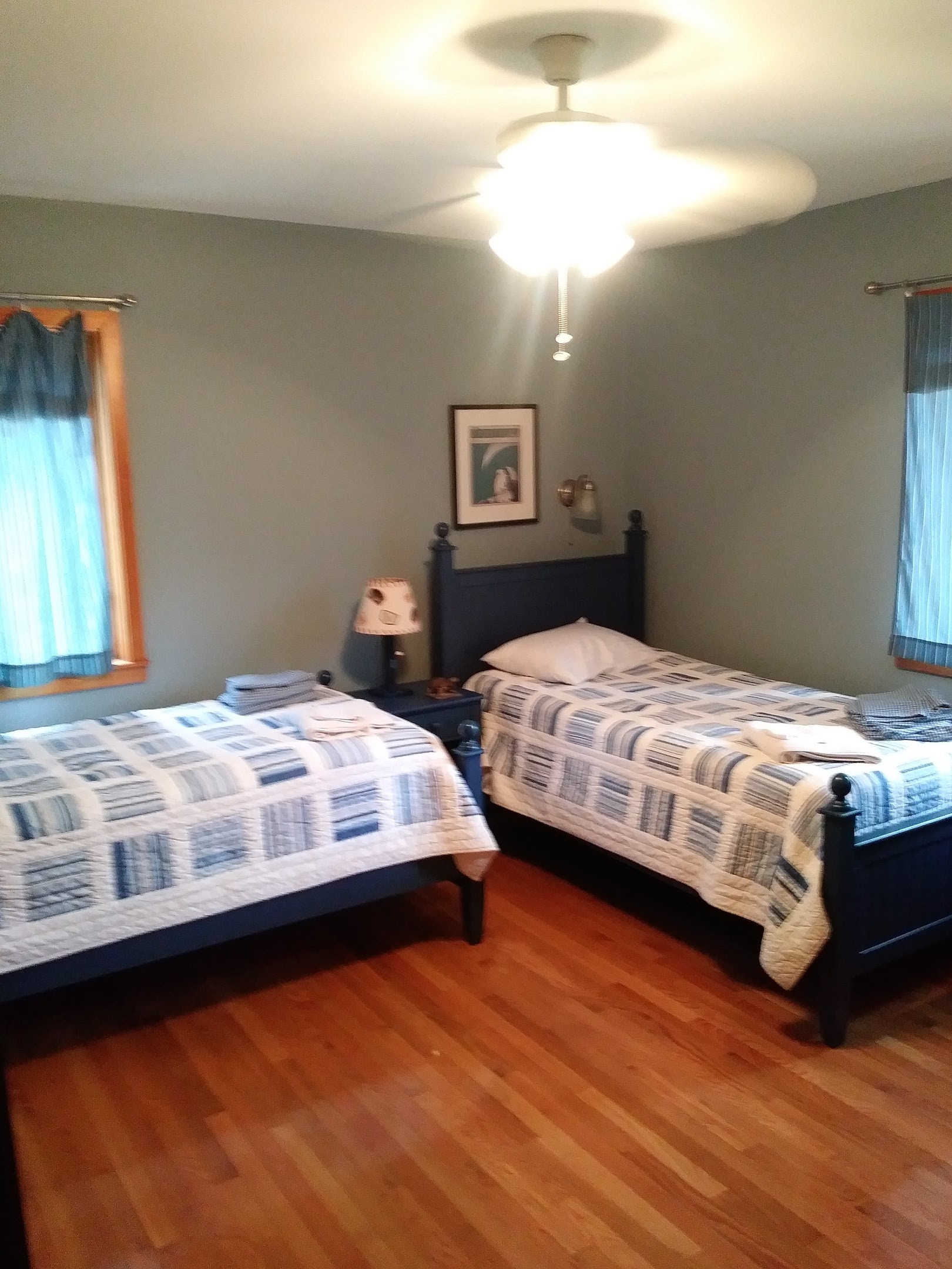 Walker HouseRental now booked Huletts Landing Homes for Sale on Lake Lakefront
