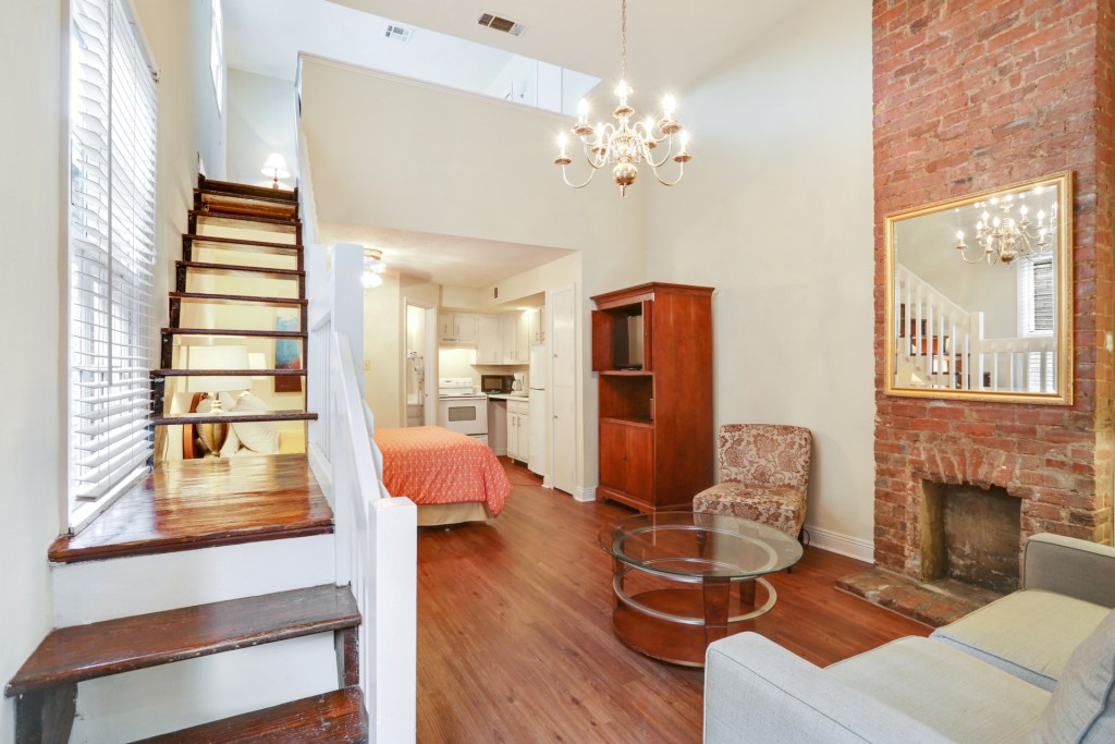 New Orleans Vacation Rentals French Quarter Multi Bedroom Townhouses