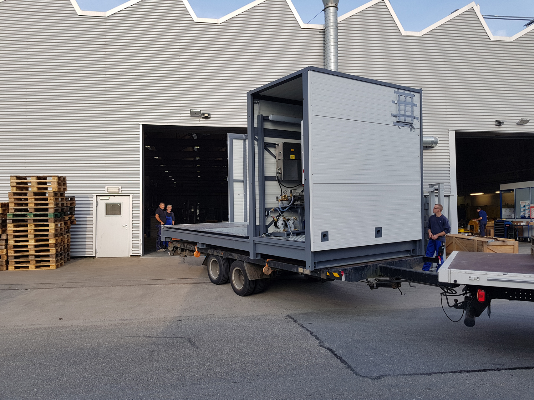 Mobiler Waschplatz mit integriertem Ölabscheider INORON
