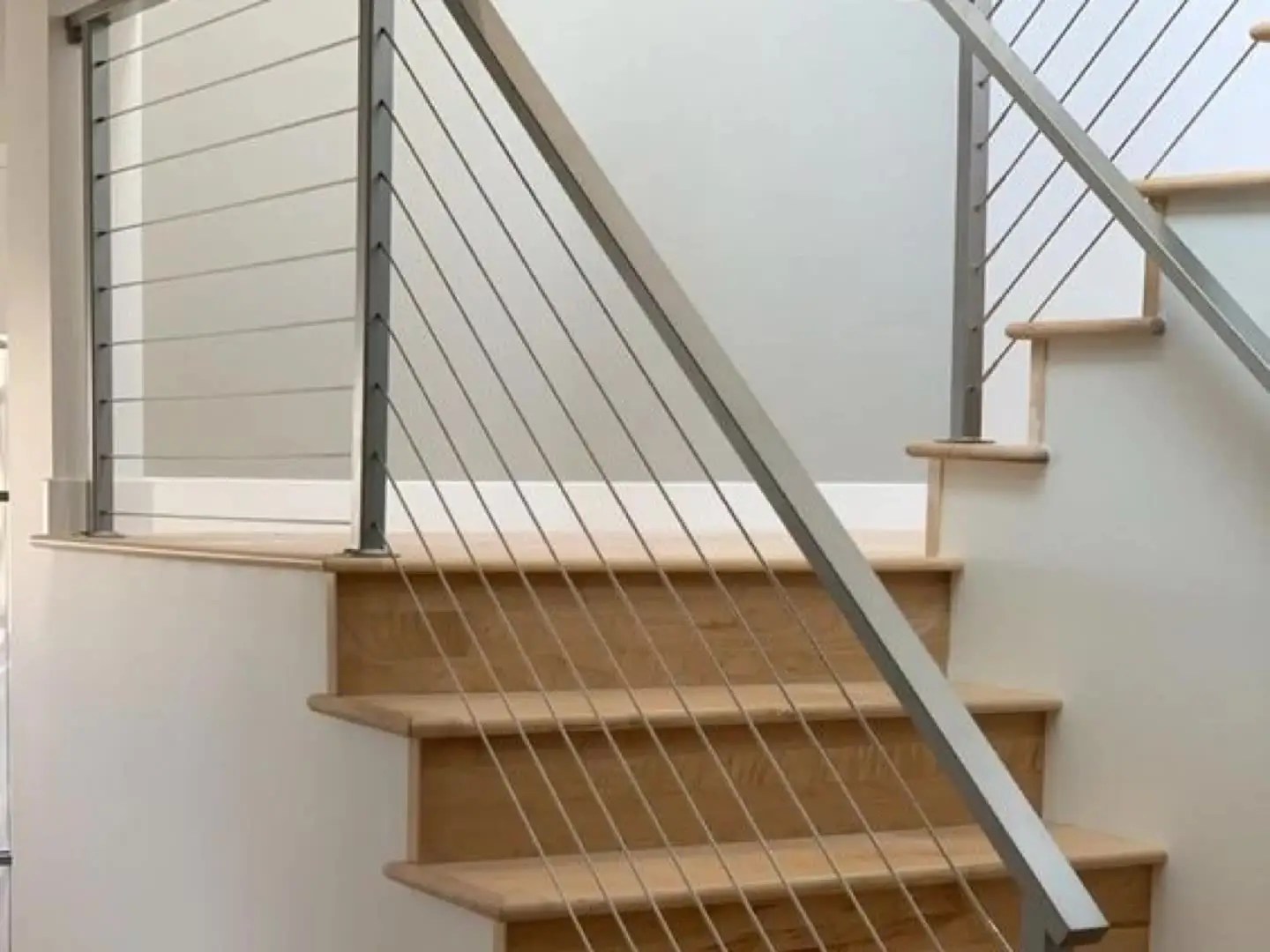 14 Benefits of stainless steel wire balustrades