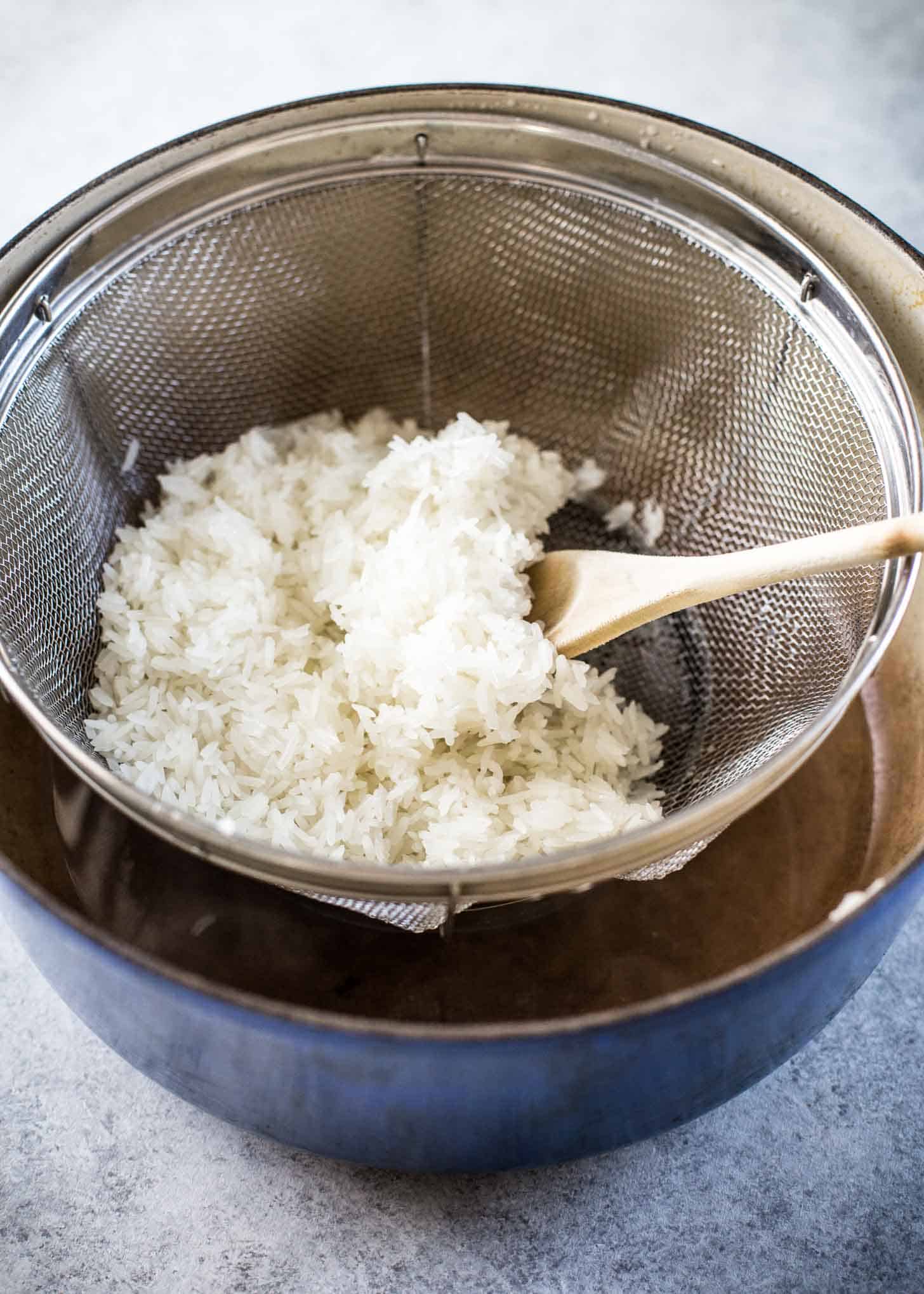 How To Make Sticky Rice (Stovetop Or Instant Pot) - Inquiring Chef