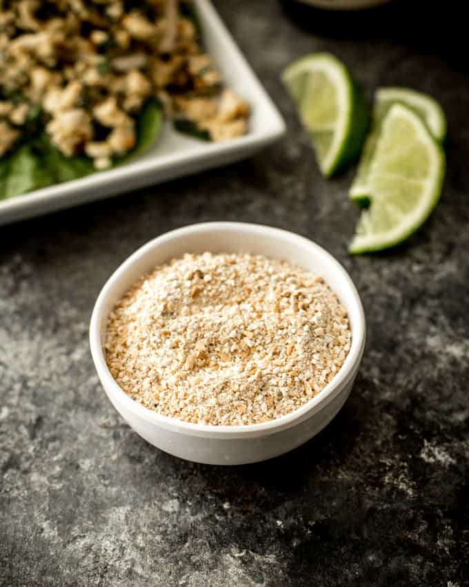 How to Make Toasted Rice Powder (Khao Khua)