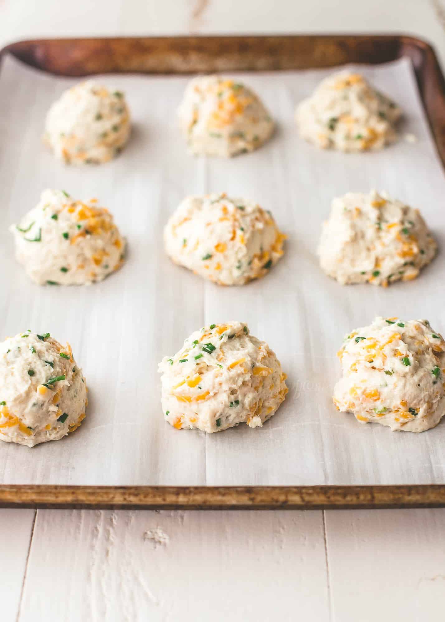 Easy Cheddar Drop Biscuits Inquiring Chef