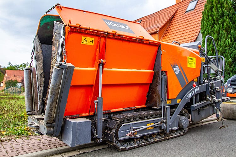 Tiefbau Weber Gmbh Ihr Kompetenter Partner Im Tiefbau Strassenbau