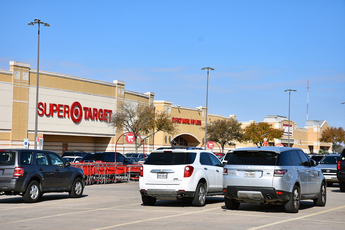 Pavillion Court Inroads Realty