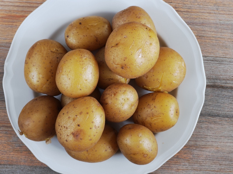 How Long to Boil Potatoes for Potato Salad (+ Easy Recipe) Insanely Good