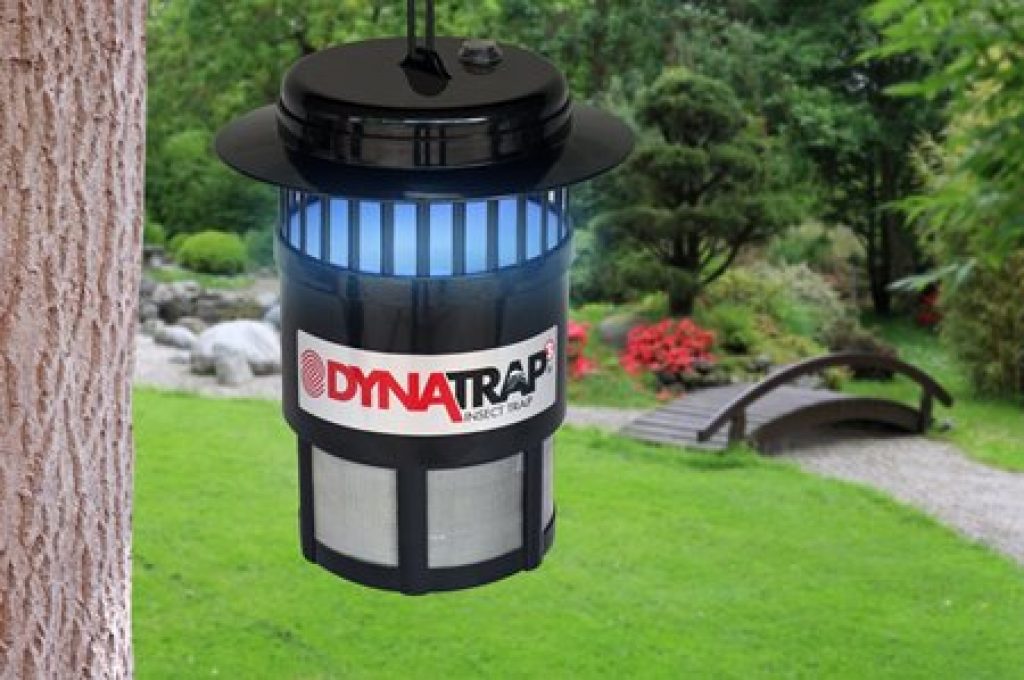Best Mosquito Trap Reviews. Propane, CO2 and Electric Traps