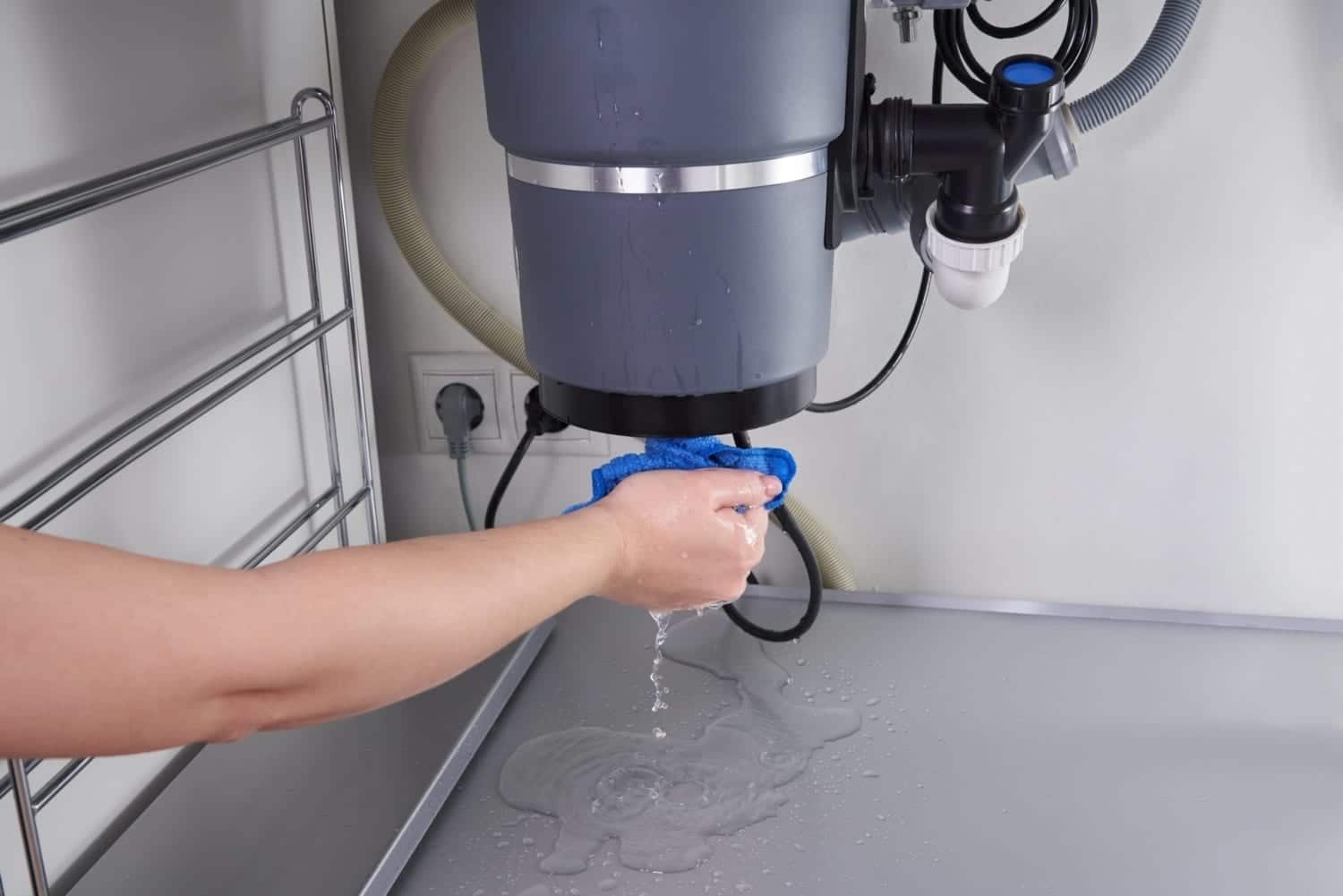 How Long Do Garbage Disposals Last? Inside & Out Property Inspectors