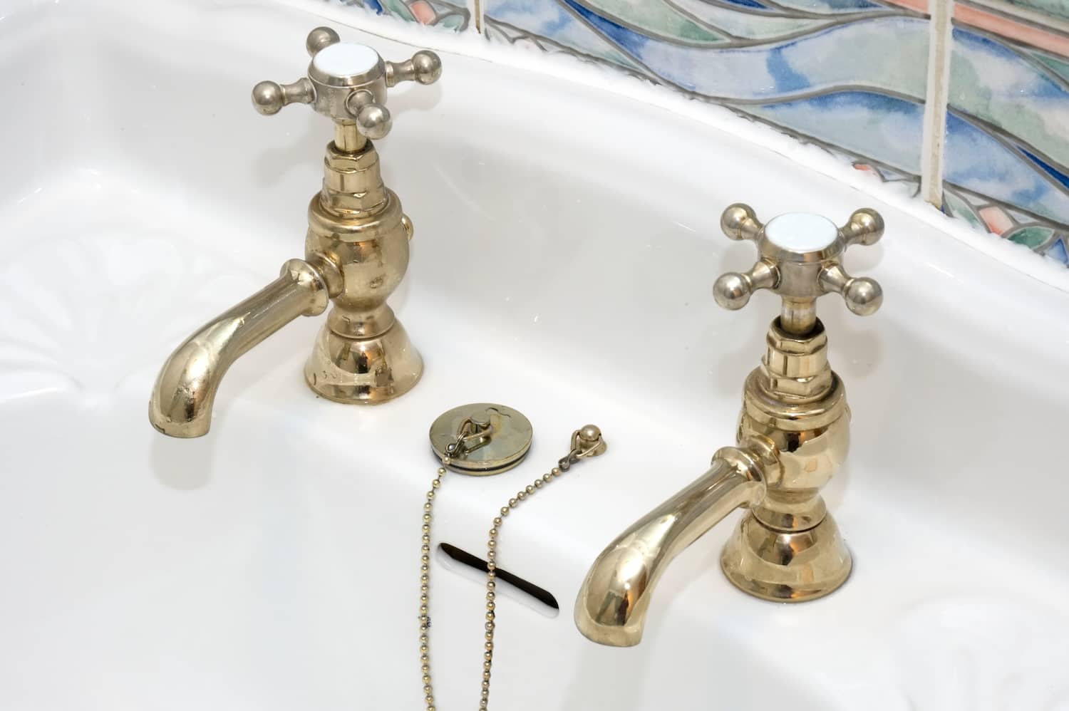 5 Steps to a Clean Sink Faucet Head Inside & Out Property Inspectors