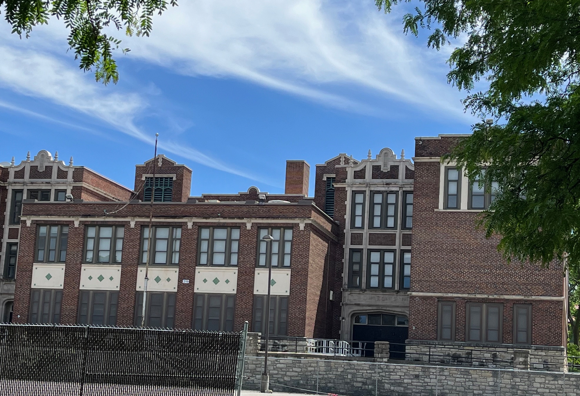 Bryant School Proposed for Teacher Housing Inside Brookside (And Waldo)
