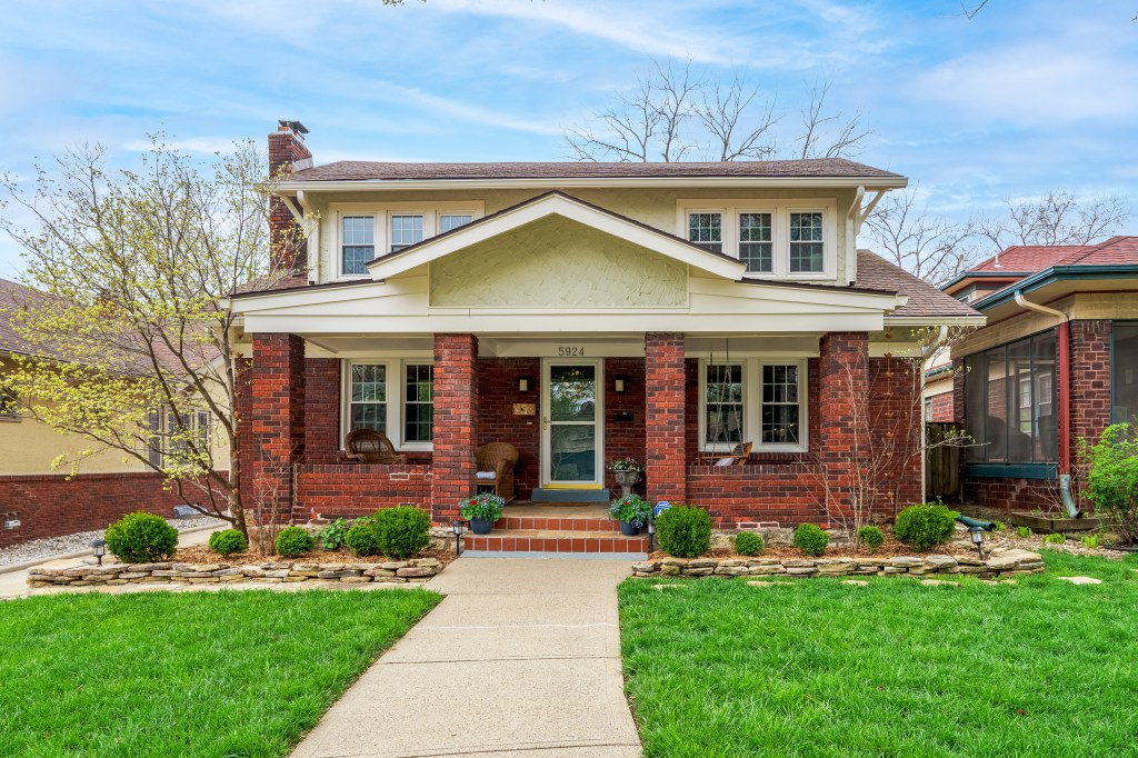 Brookside Bungalow For Sale Inside Brookside (And Waldo)