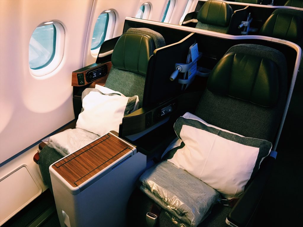 Review Qatar Airways Business Class Airbus A330 Berlin Doha