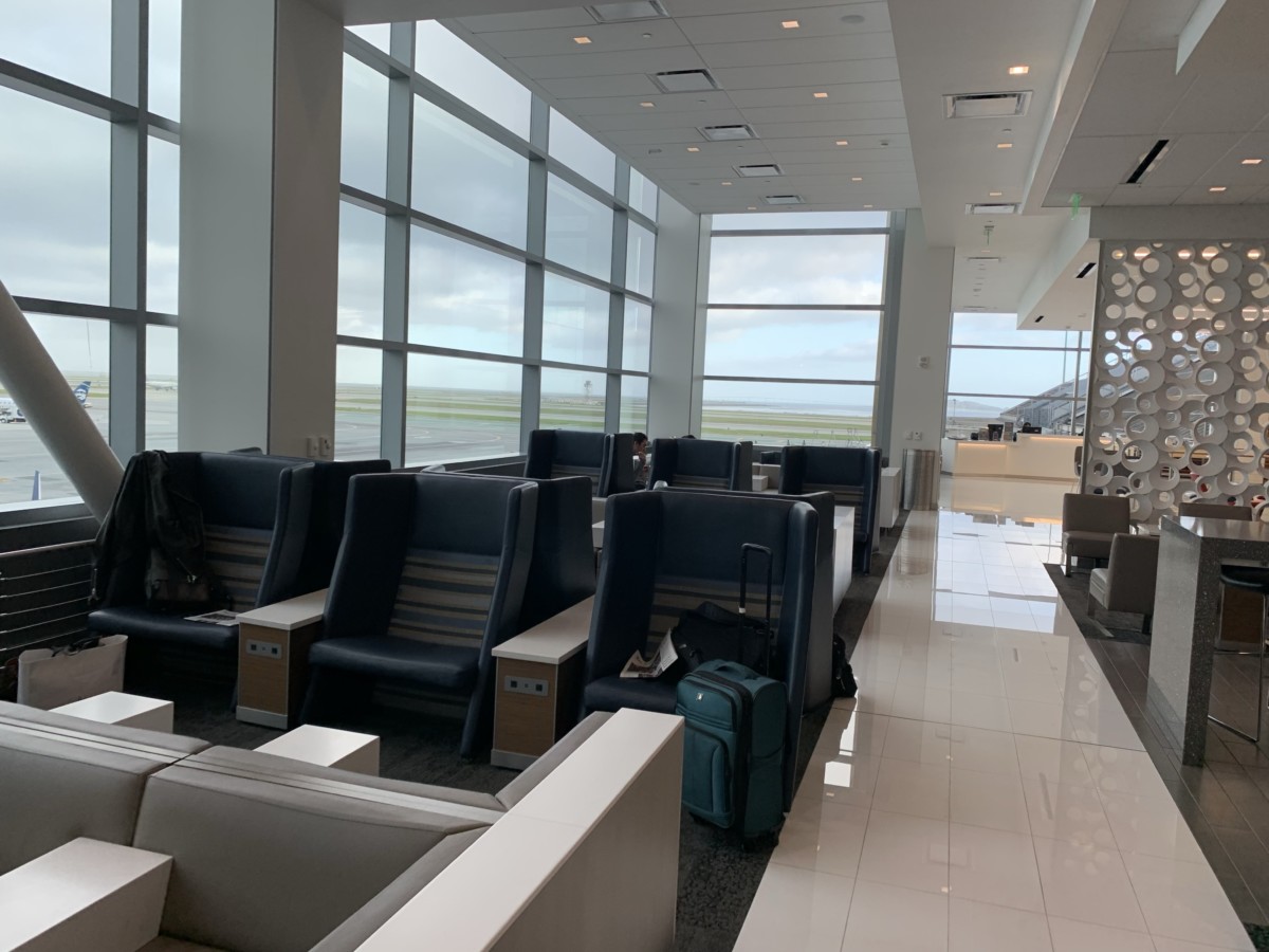 Review - Delta Sky Lounge San Francisco Terminal 1 nabij Gate C3 ...