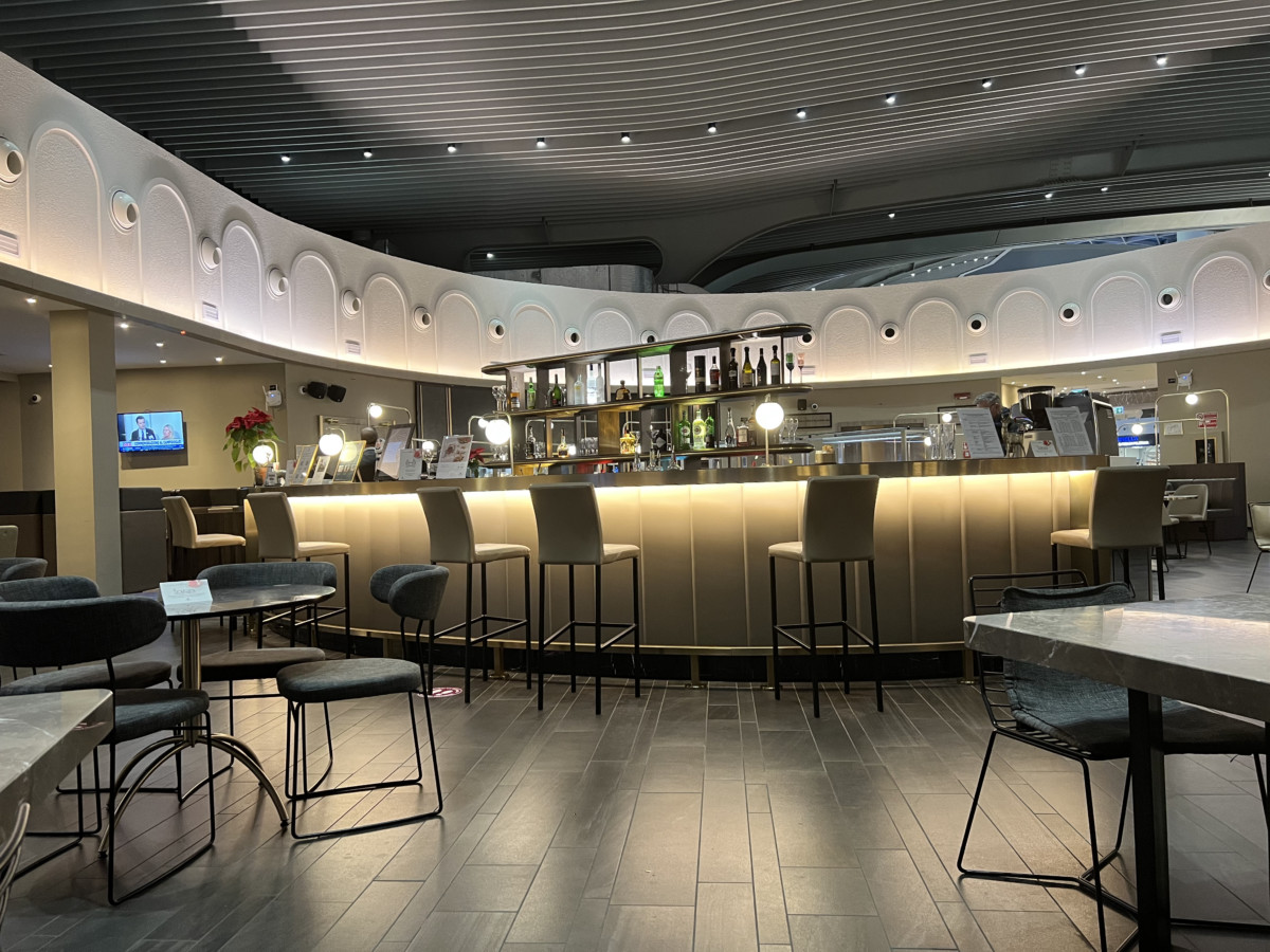 Review Premium Plaza Lounge Rome Fiumicino Airport Terminal 3