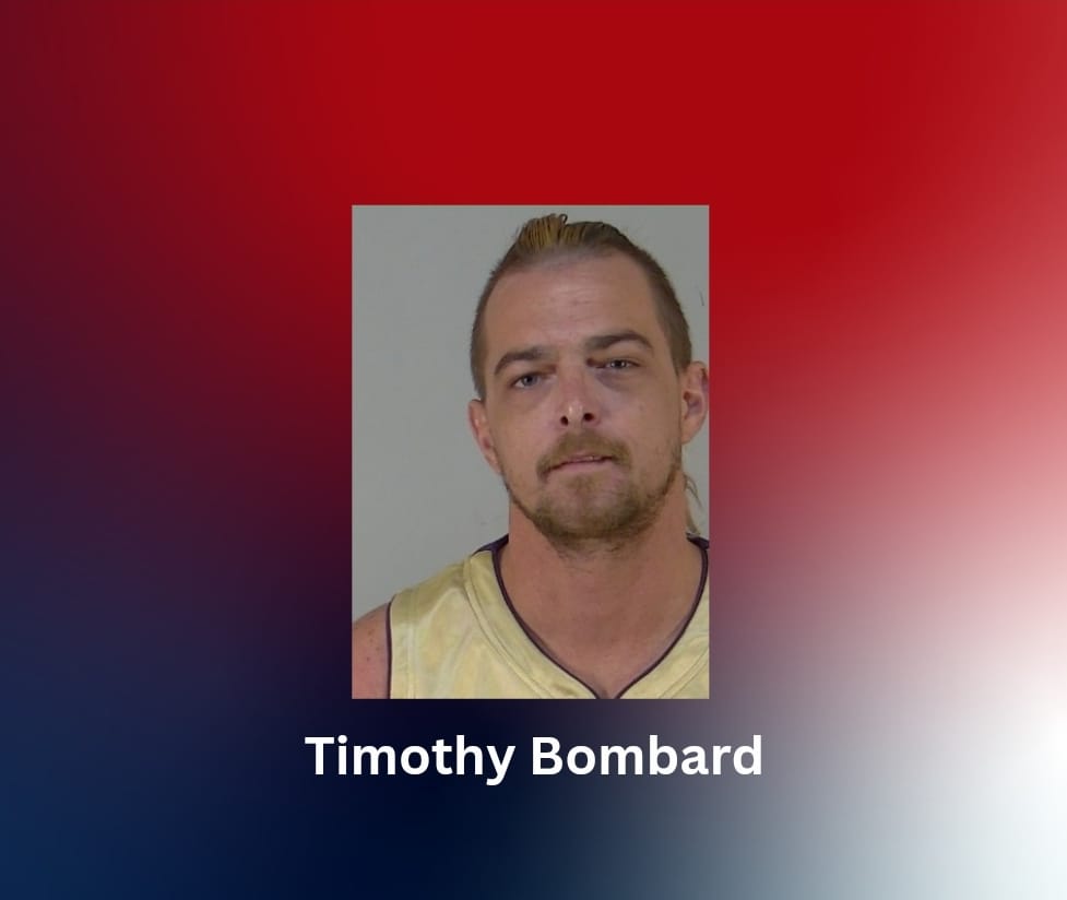 Eustis Man Arrested for Painting Heart on Leesburg Bar Parking Lot