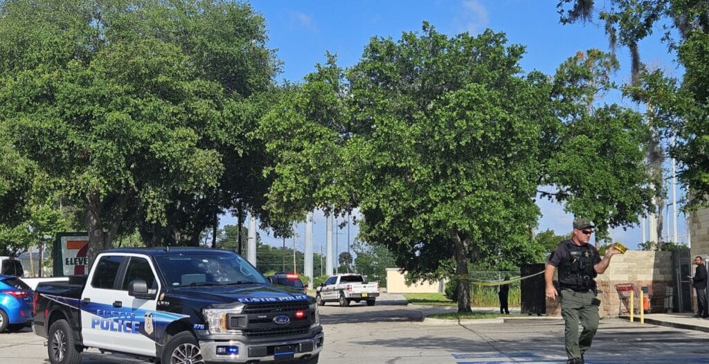 Eustis Police investigating apparent suicide at Eustis gas station