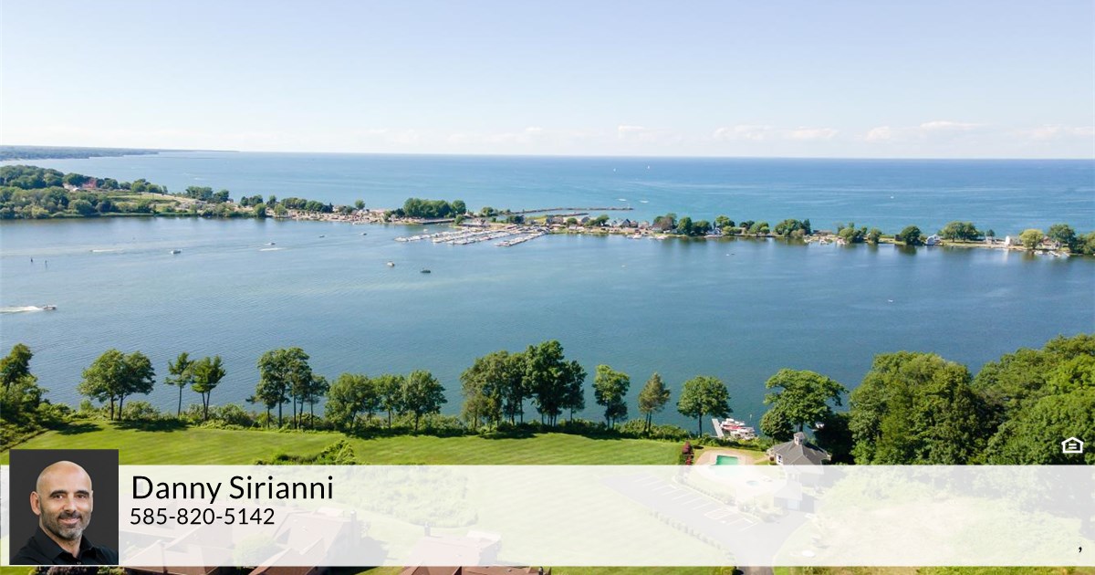 660 Admiralty Way, ster, NY 14580