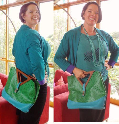 How to Wear the Shoulder Straps on Handbags