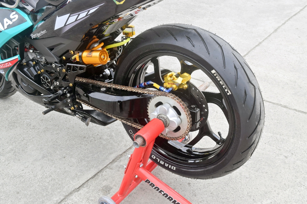 InsideRACING Petronas MotoGPinspired Yamaha Sniper 150